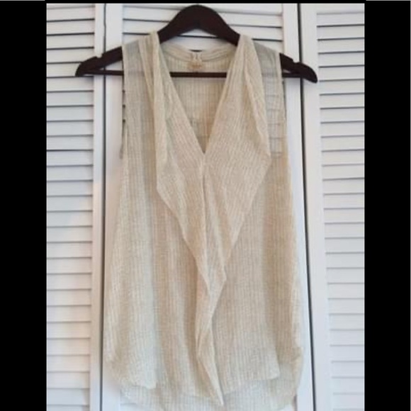 Babaton Tops - ARITZIA 100% Silk Blouse - Size XS/XXS - Retail: $178 (Worn Once)